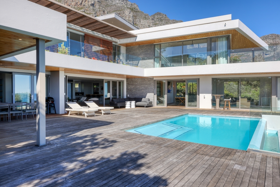 5 Bedroom Property for Sale in Camps Bay Western Cape